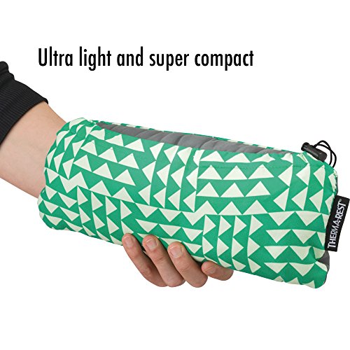 THIS TRAVEL PILLOW THAT'S A MUST-HAVE ON CAMPING TRIPS