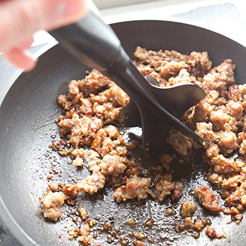 A TOOL THAT BREAKS UP HAMBURGER QUICKLY AND EASILY