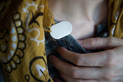 THIS WEARABLE VIBRATING ALERT DEVICE THAT SYNCS UP TO YOUR PHONE