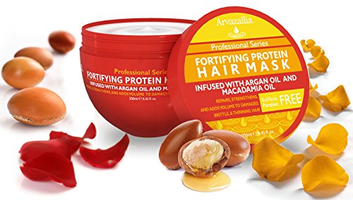 THIS REVITALIZING HAIR MASK THAT’LL RESTORE DRY, BRITTLE HAIR TO ITS FORMER GLORY