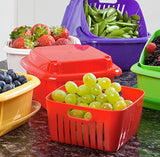 THIS FRUIT BOX KEEPS YOUR BERRIES FRESHER LONGER